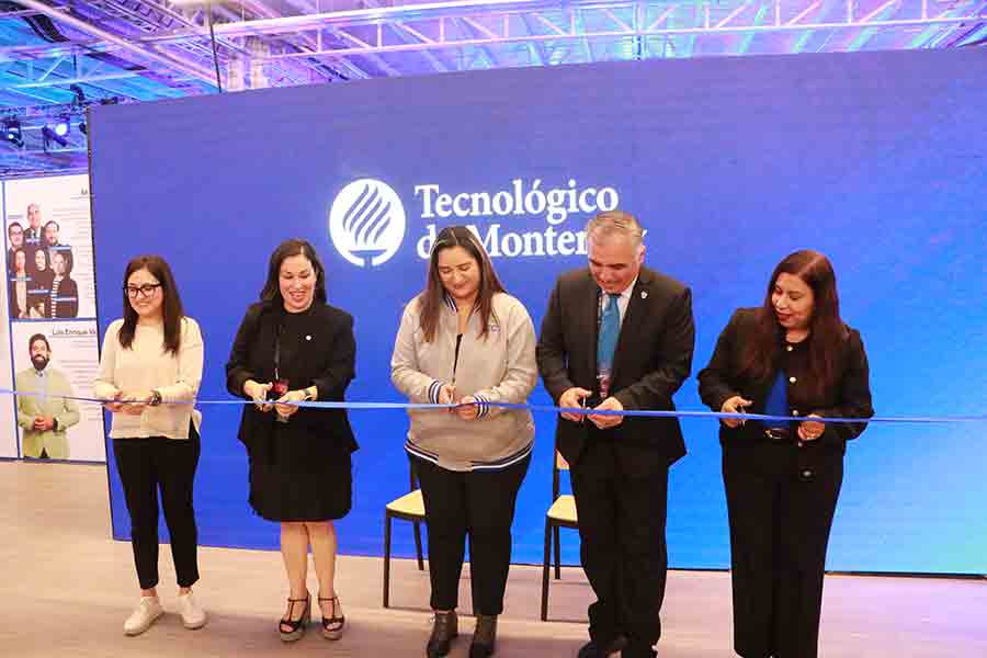 Emprendimiento con prop&oacute;sito, ponencia de Chuck Eesley en el Innovation Fest.
