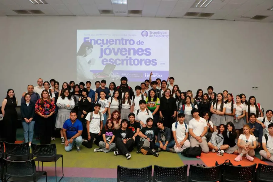 Jóvenes de la región sur Sonora participaron en encuentro de escritores