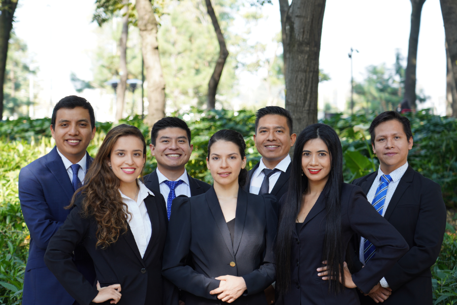 Integrantes del equipo de la plataforma Smartsus reunidos en el Tec campus Ciudad de M&eacute;xico.