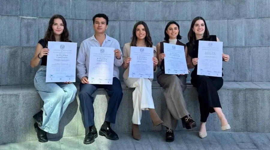 Valeria M&aacute;rquez Castro fue reconocida con el primer lugar en el Concurso Nacional de Composici&oacute;n Arquitect&oacute;nica Alberto J. Pani por su proyecto deportivo inclusivo. 