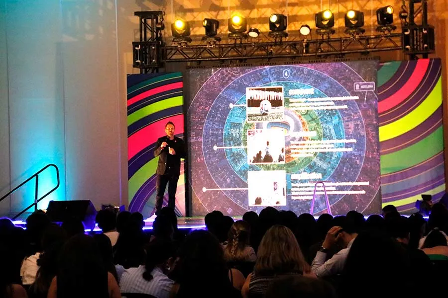 Fan Fest en Guadalajara, ponencia del congreso Boom de mercadotecnia en el Tec Guadalajara.