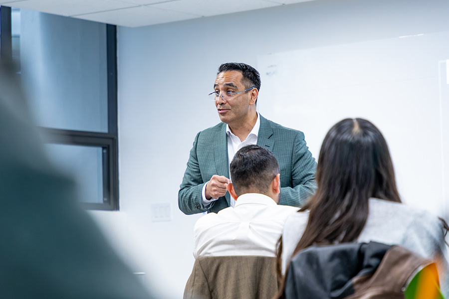 Tec Toluca re&uacute;ne a docentes en foro de innovaci&oacute;n educativa