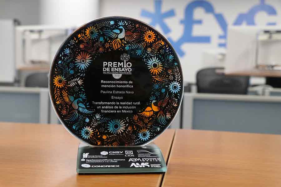 Alumna del Tec Guadalajara ganadora en concurso de ensayo de CNBV.