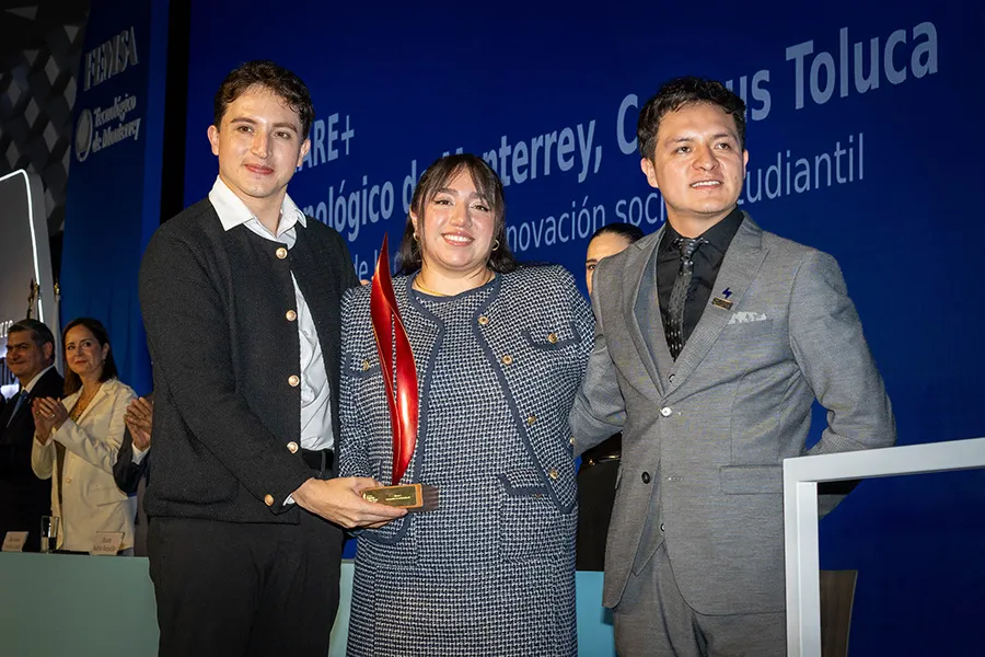 Premio Eugenio Garza Sada