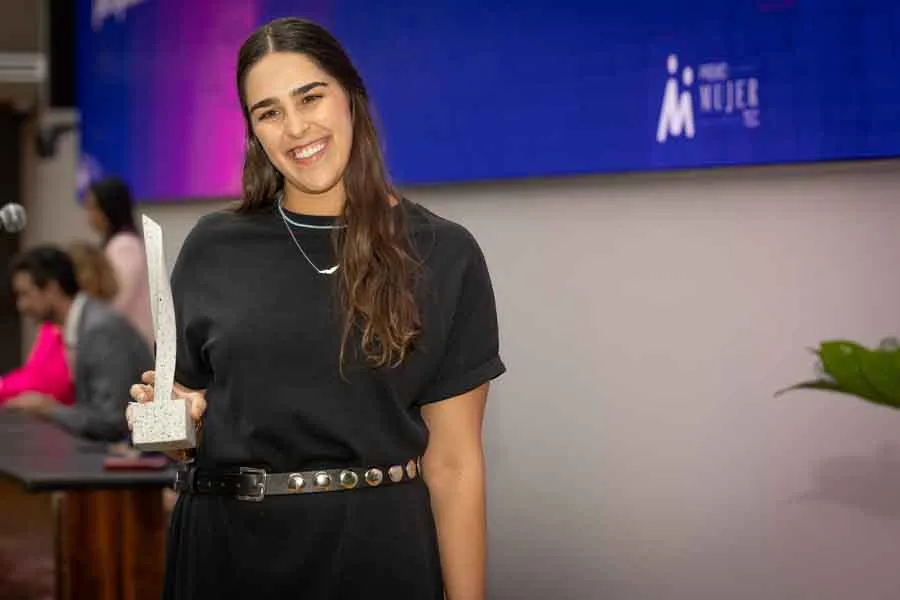 Con IA y psicoeducación: mexicana busca erradicar violencia de género.