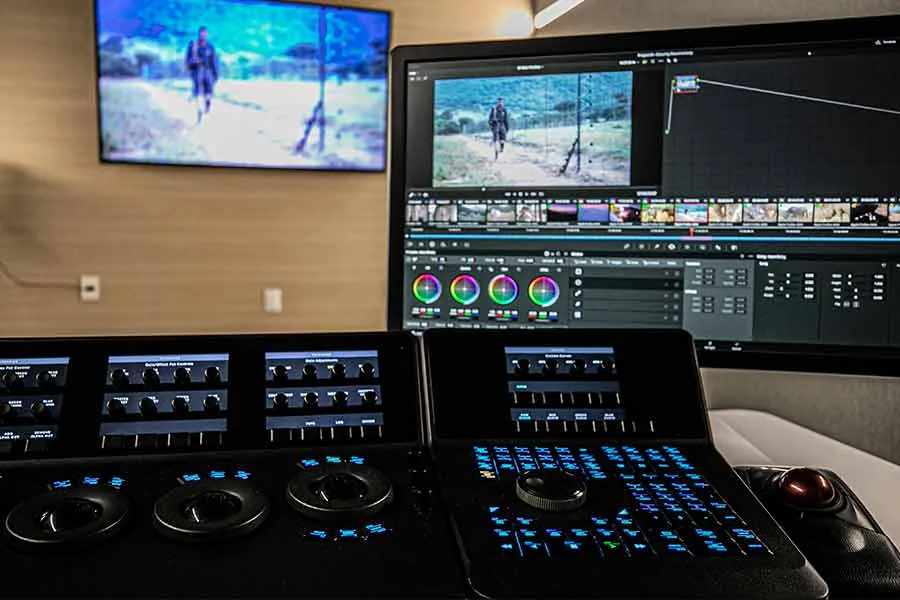 Inauguran un nuevo laboratorio para estudiantes dedicado a la postproducci&oacute;n