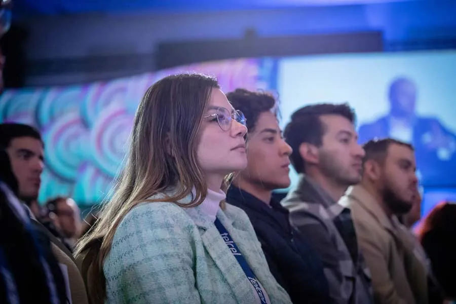 El conferencista es autor del libro H&aacute;bitos At&oacute;micos.