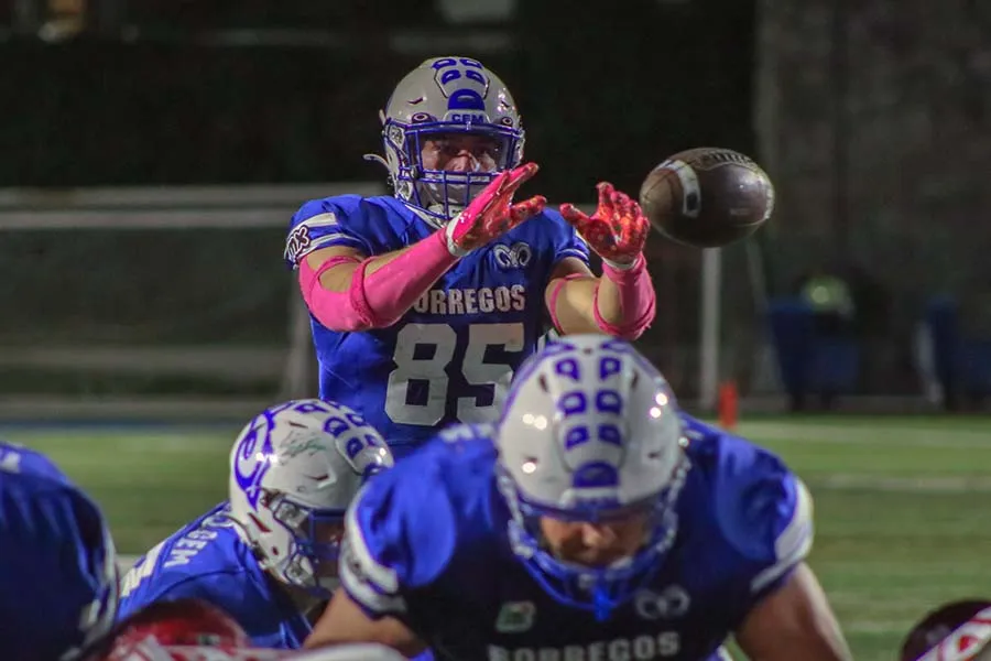 Borregos CEM vencen a Águilas Blancas en tiempo extra en ONEFA y mantienen invicto en casa.