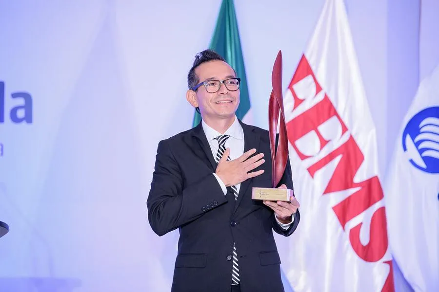 La asociación civil SiKanda recibió el premio Eugenio Garza Sada.