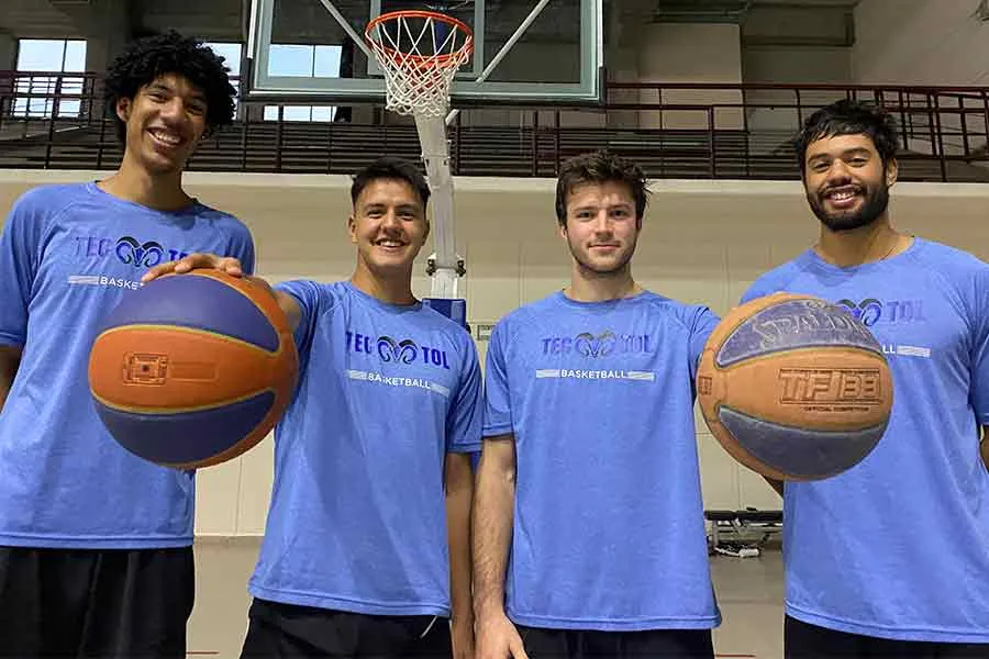 Jugadores que representan al Tec de Monterrey Campus Toluca en el torneo internacional de básquetbol 3x3