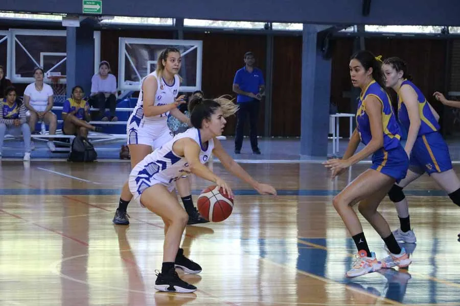 Karina Esquer fue parte de una jugada decisiva junto a la capitana Alejandra Rovira.