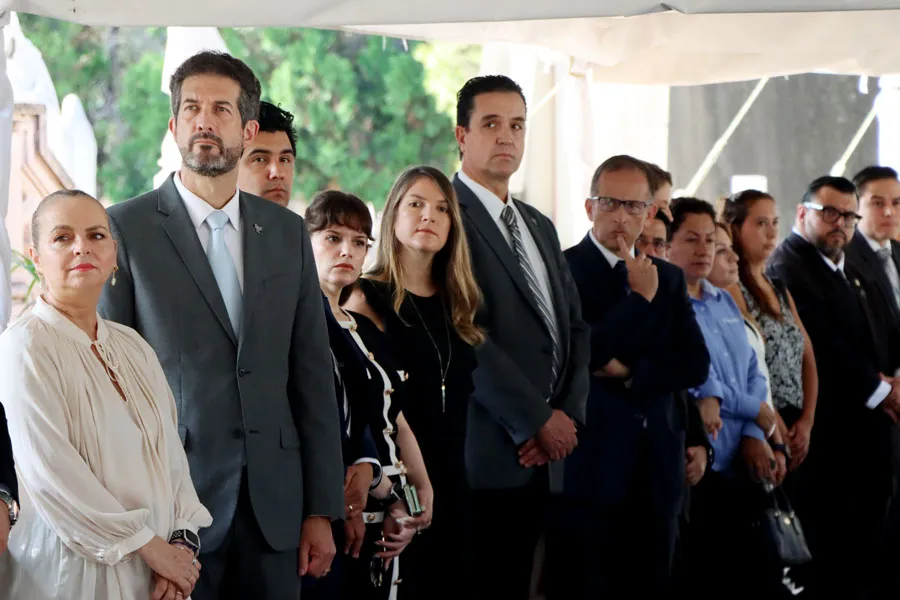 Líderes Tec de Monterrey, guardia de honor.