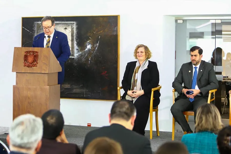 Juan Pablo Murra, Inés Saénz