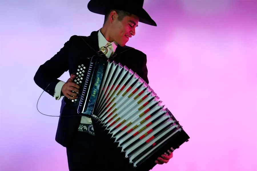 luis diego acorde&oacute;n