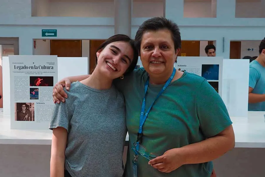 Participación de maestras interregionales en Mujeres de mi Región