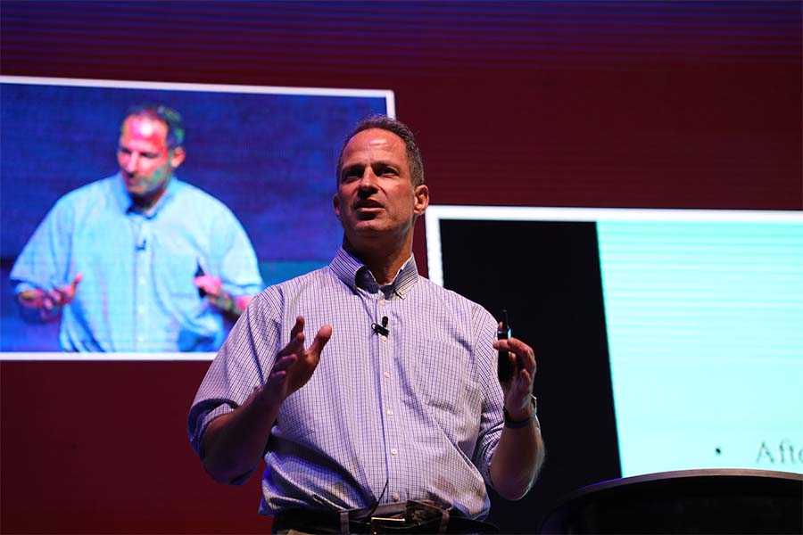 Anthony Silard es profesor visitante distinguido de liderazgo del Tec