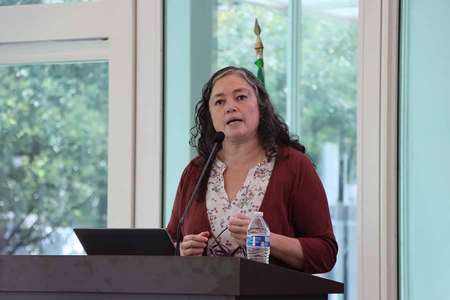 Patricia Murrieta, profesora distinguida en humanidades digitales en el Tec de Monterrey, dentro del Encuentro de Humanistas Digitales.