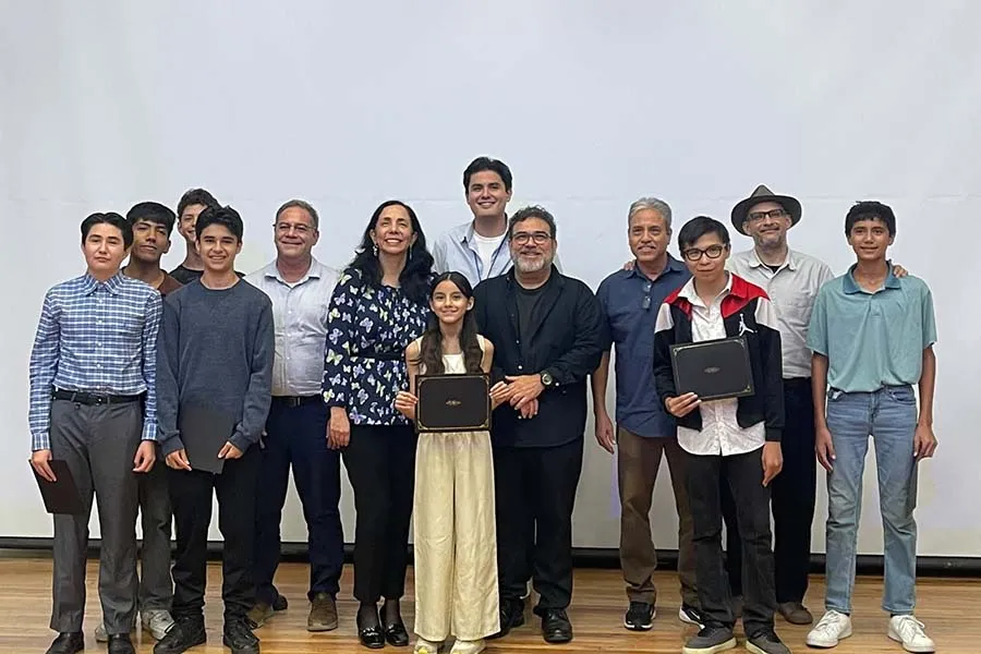 Presentaci&oacute;n de cortos de estudiantes de la secundaria Jaime Torres Bodet en el Auditorio de Comunicaci&oacute;n del Tec de Monterrey.