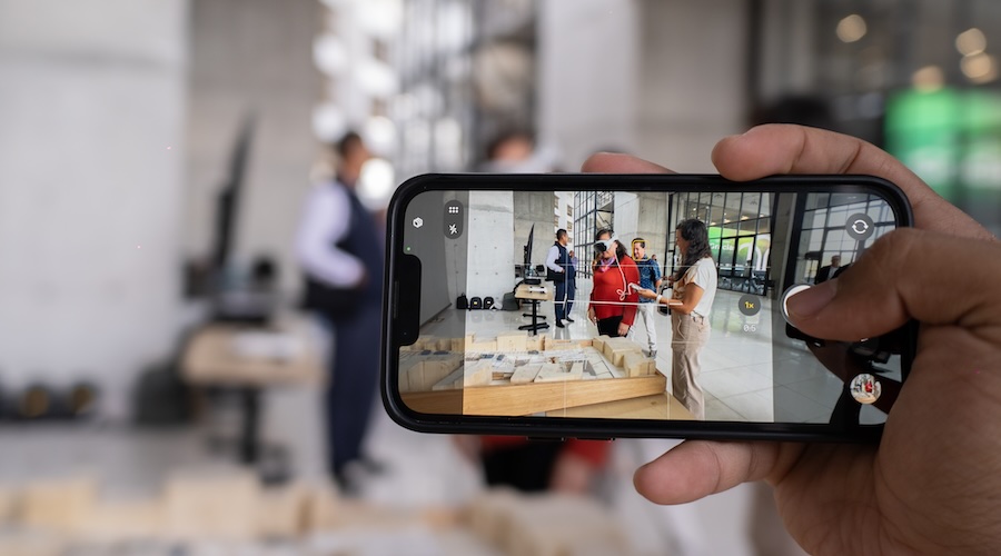 Profesores del Tec desarrollaron Twinverse, una plataforma que utiliza gemelos digitales y realidad inmersiva para acercar proyectos urbanos a la comunidad y fortalecer la participaci&oacute;n ciudadana.