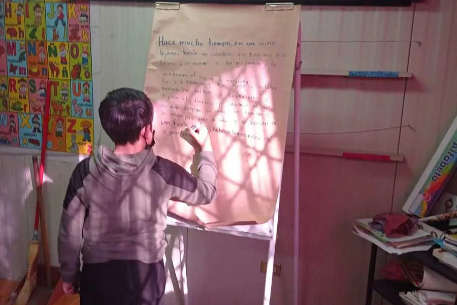 Quitzia Álvarez, impusa lentura.