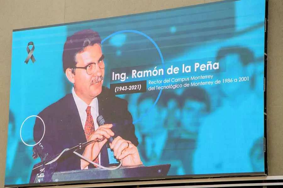 Ram&oacute;n de la Pe&ntilde;a, exrector del campus Monterrey.