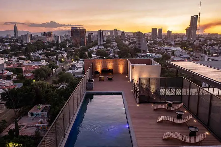 Acad&eacute;mico del Tec Guadalajara fue reconocido en la bienal de arquitectura jalisciense.