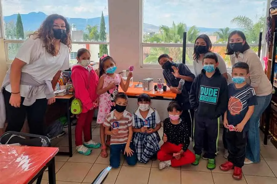 Grupo estudiantil Monarch-e