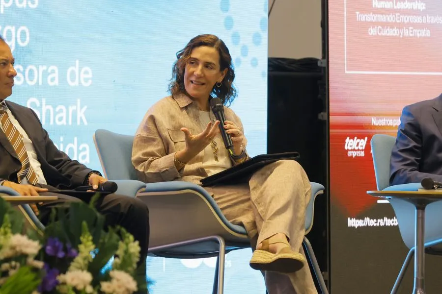 Marisa Lazo en campus GDL