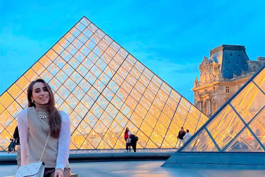 Vanessa Jiménez Peña, Francia, egresada Tec CEM