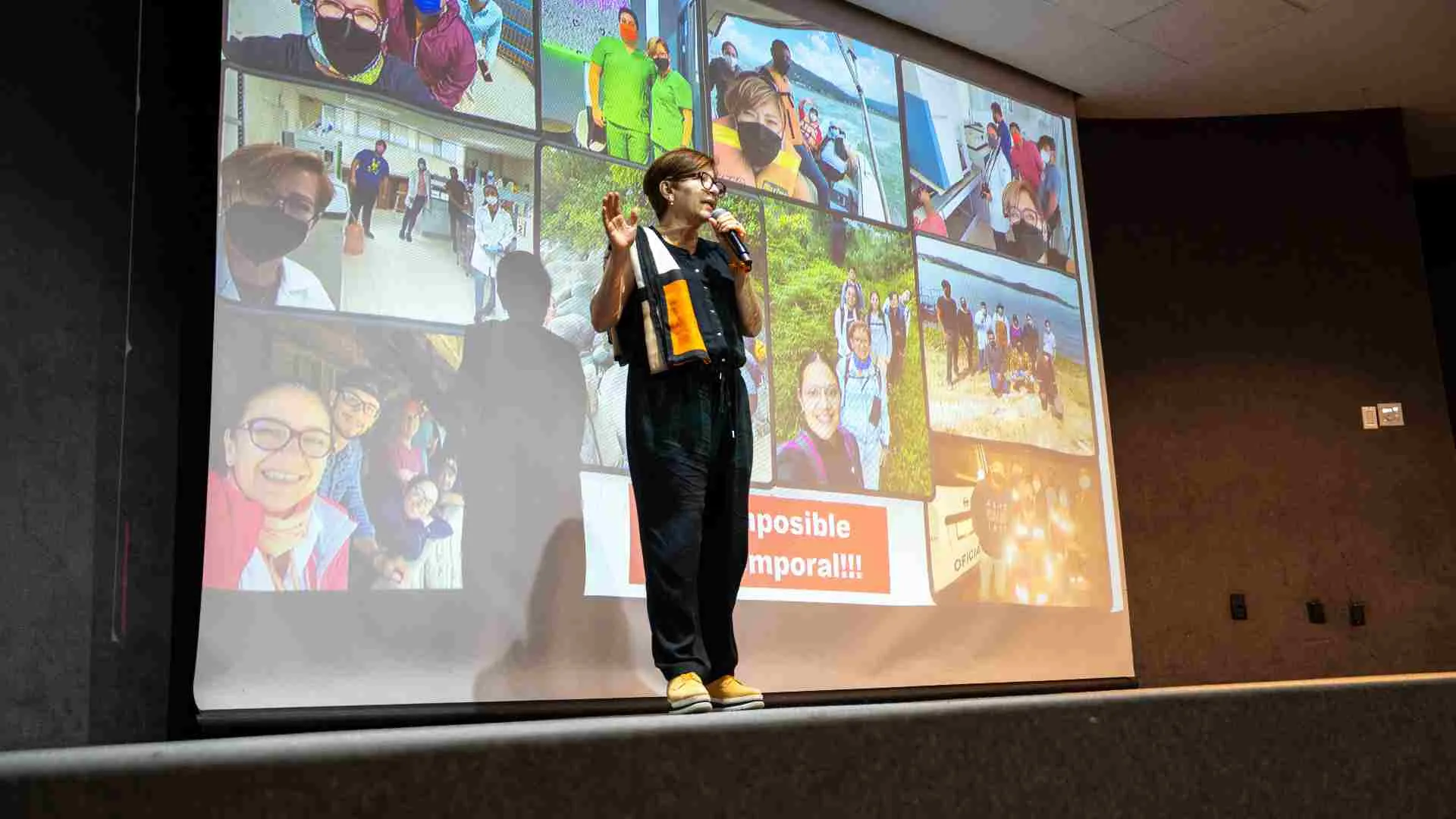 Estefan&iacute; Tavera en el evento WaterTalks: ideas que fluyen