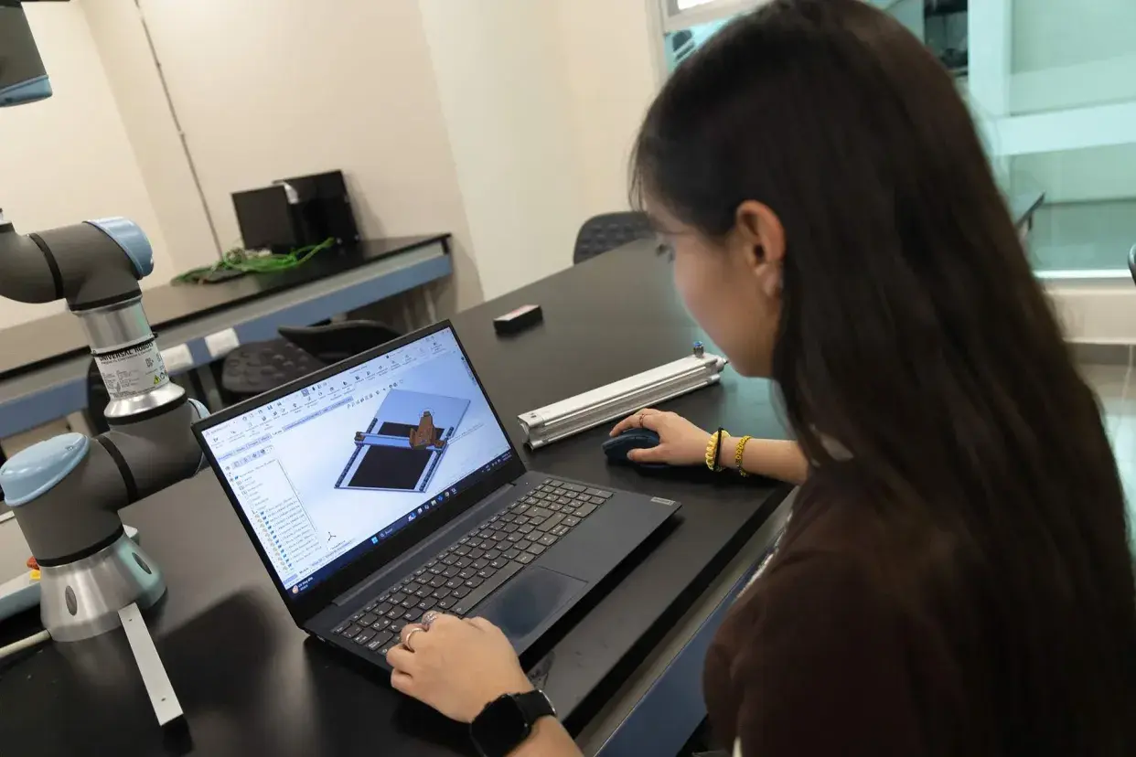 Dispositivo para distrofia muscular creado por alumna del Tec Guadalajara. 