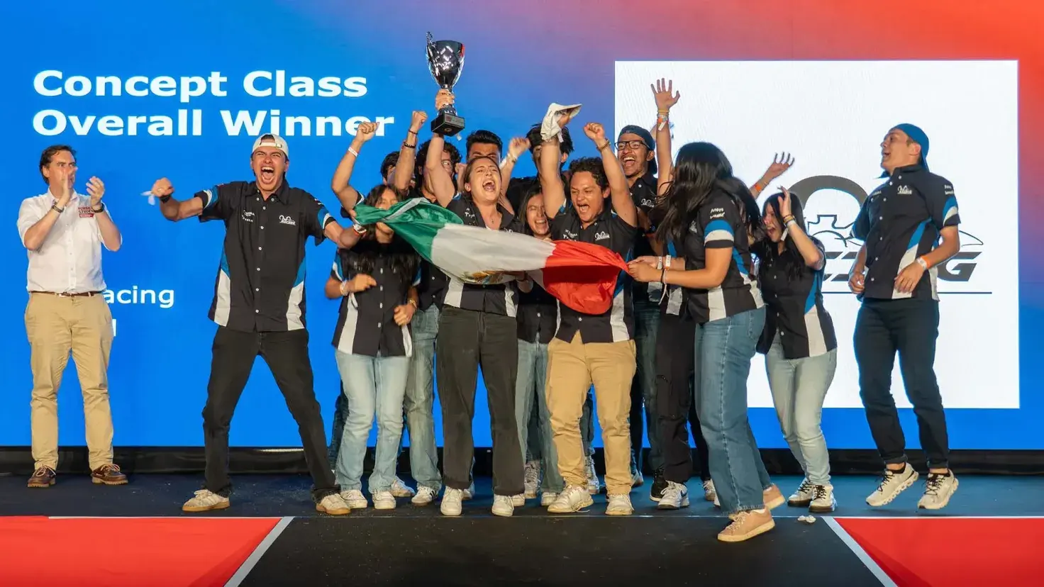 La escudería TM Racing, de los campus del Tec en la Ciudad de México, obtuvo el primer lugar en la competencia internacional Formula Student UK.