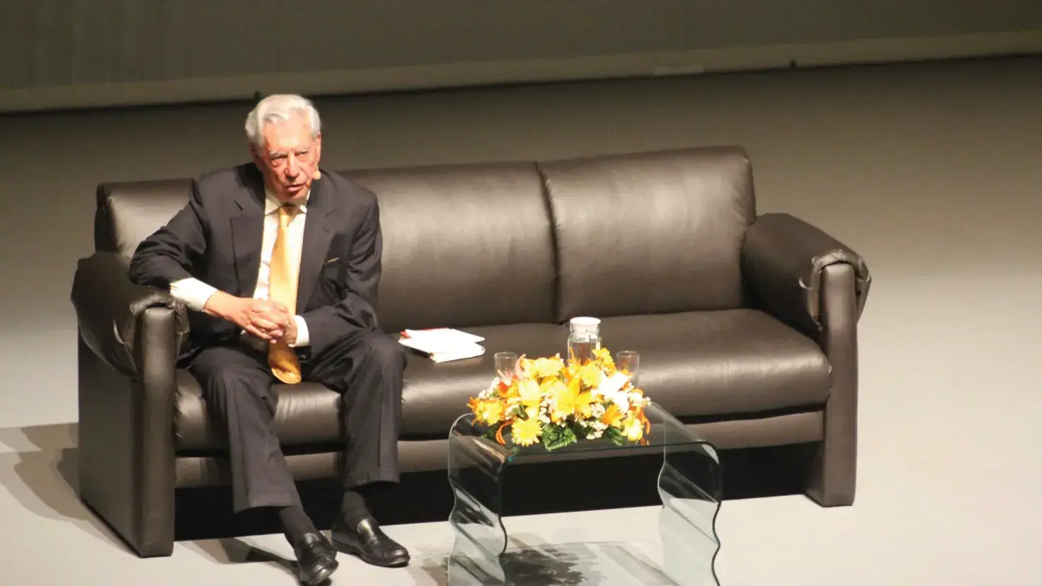 Honrarán a Vargas Llosa en Réquiem