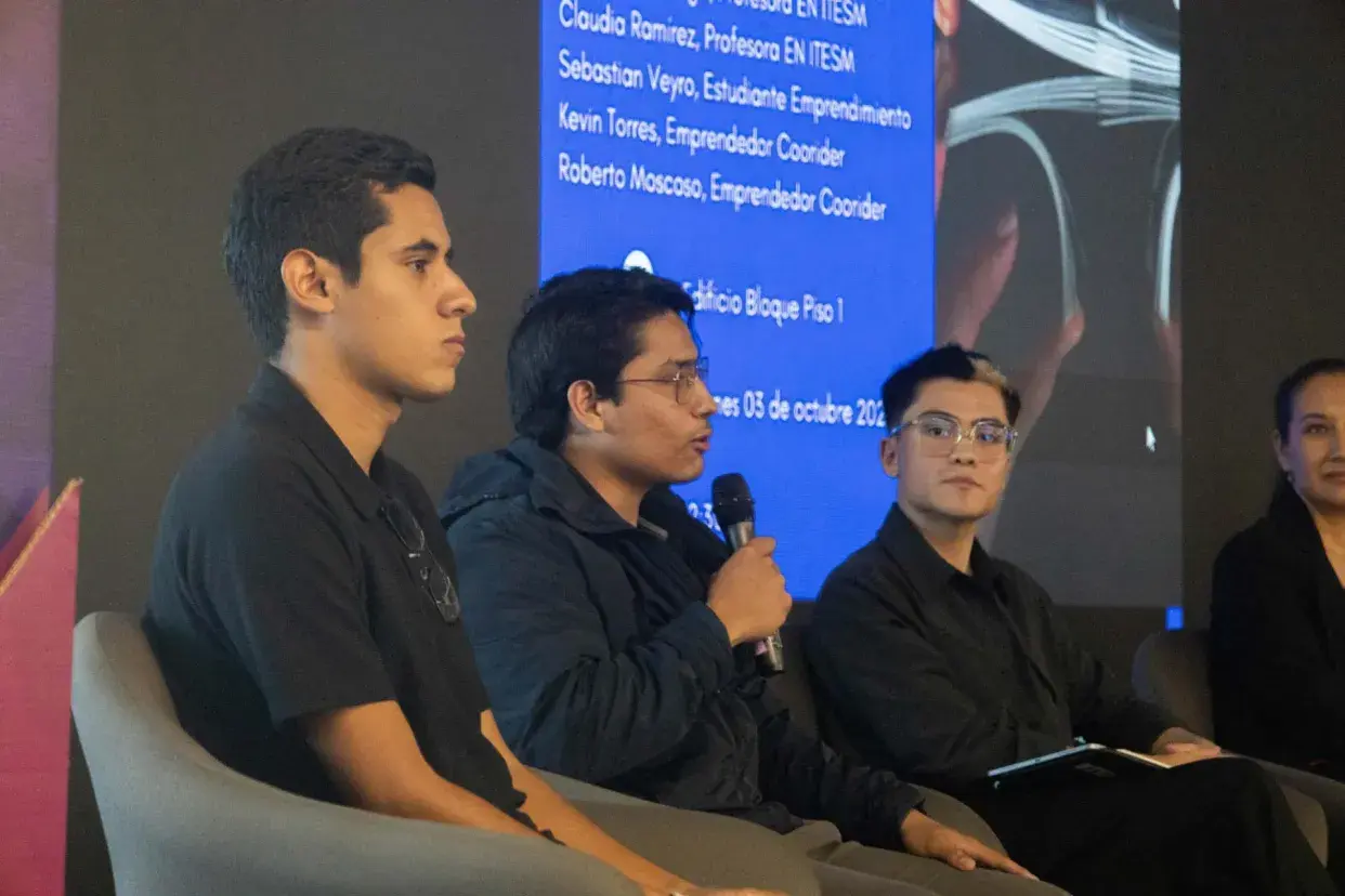 Panel en Tec Qro aborda los retos del emprendimiento y soft skills