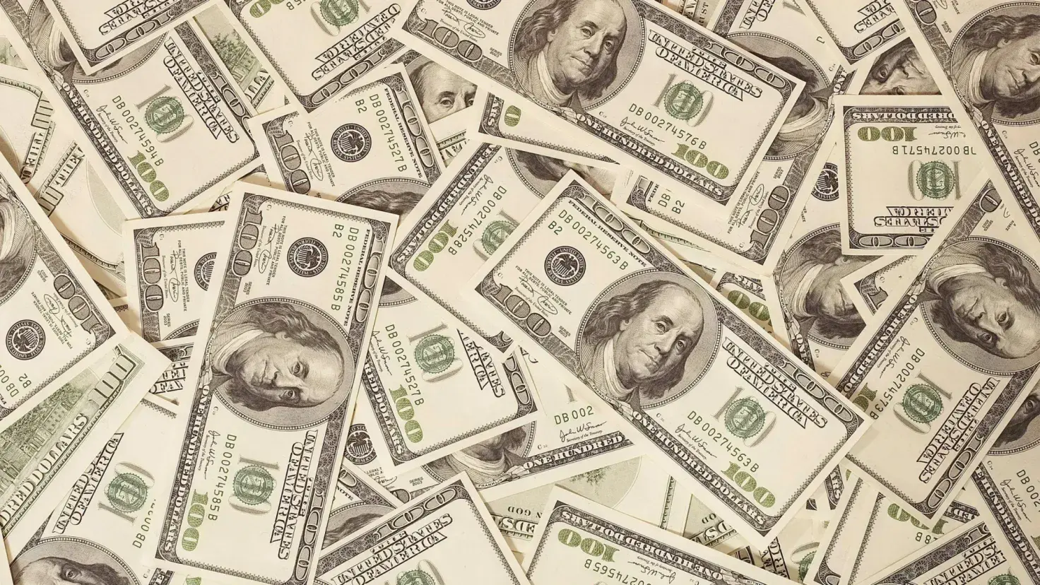 Billetes de cien dólares