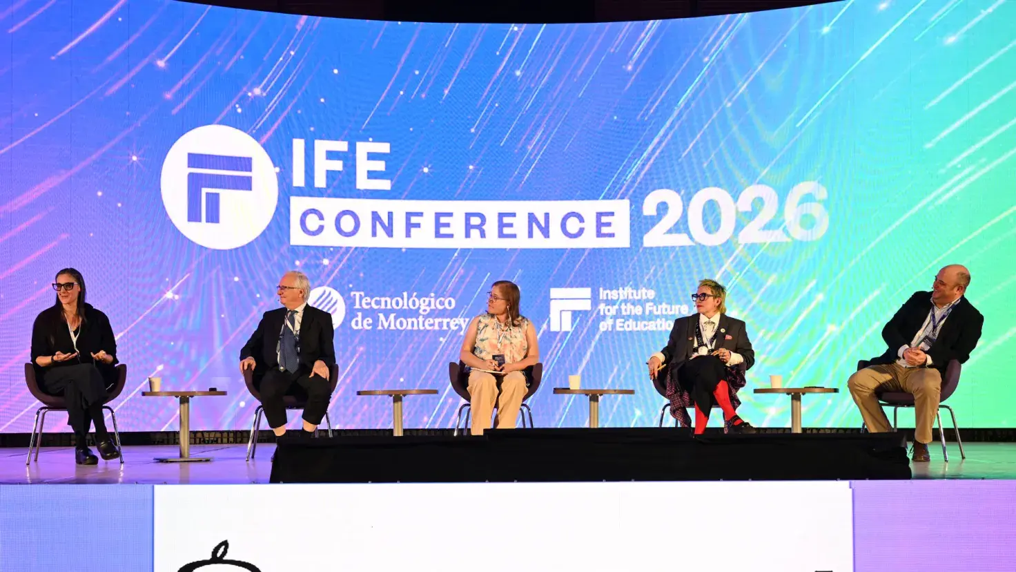 Panel tendencias-educativas-cuatro pespectivas