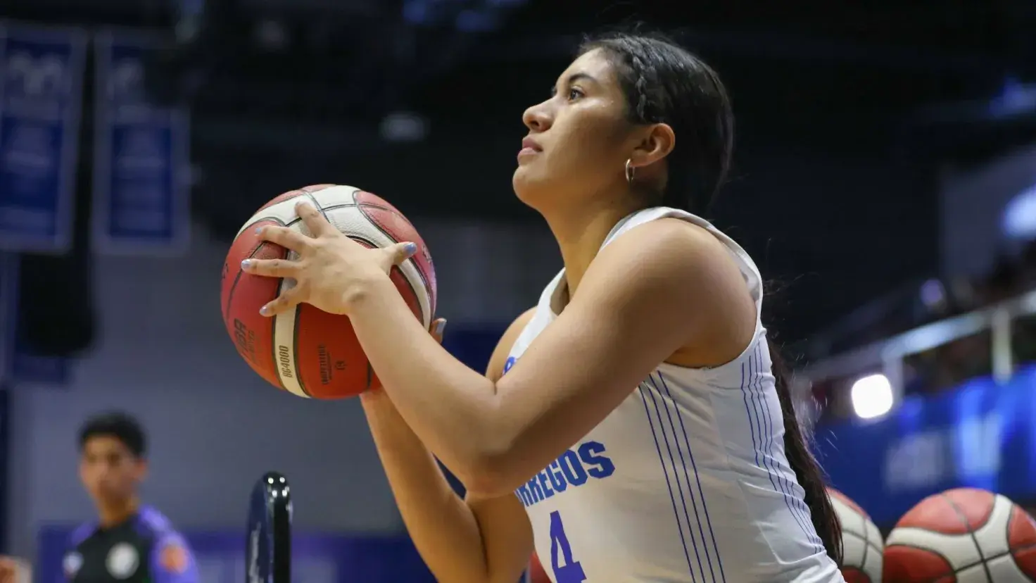 Vanessa Velázquez, alumna del Tec en Estado de México, se convirtió en la primera campeona en la historia del Torneo de Triples de los Ocho Grandes.