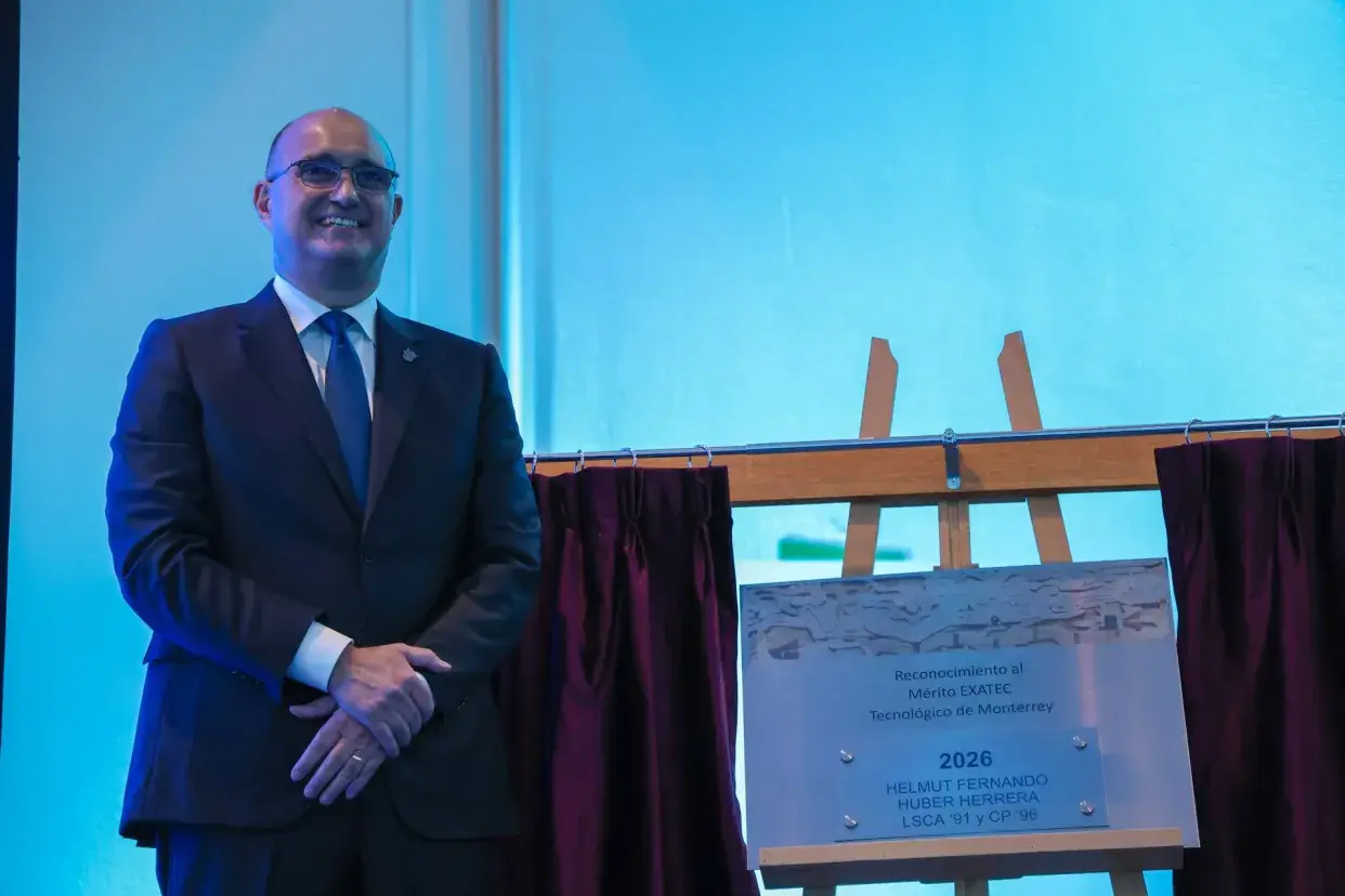 Helmut Huber fue reconocido con el Premio al Mérito EXATEC 2026 por una trayectoria que combina liderazgo empresarial, innovación y compromiso con la comunidad en Querétaro.