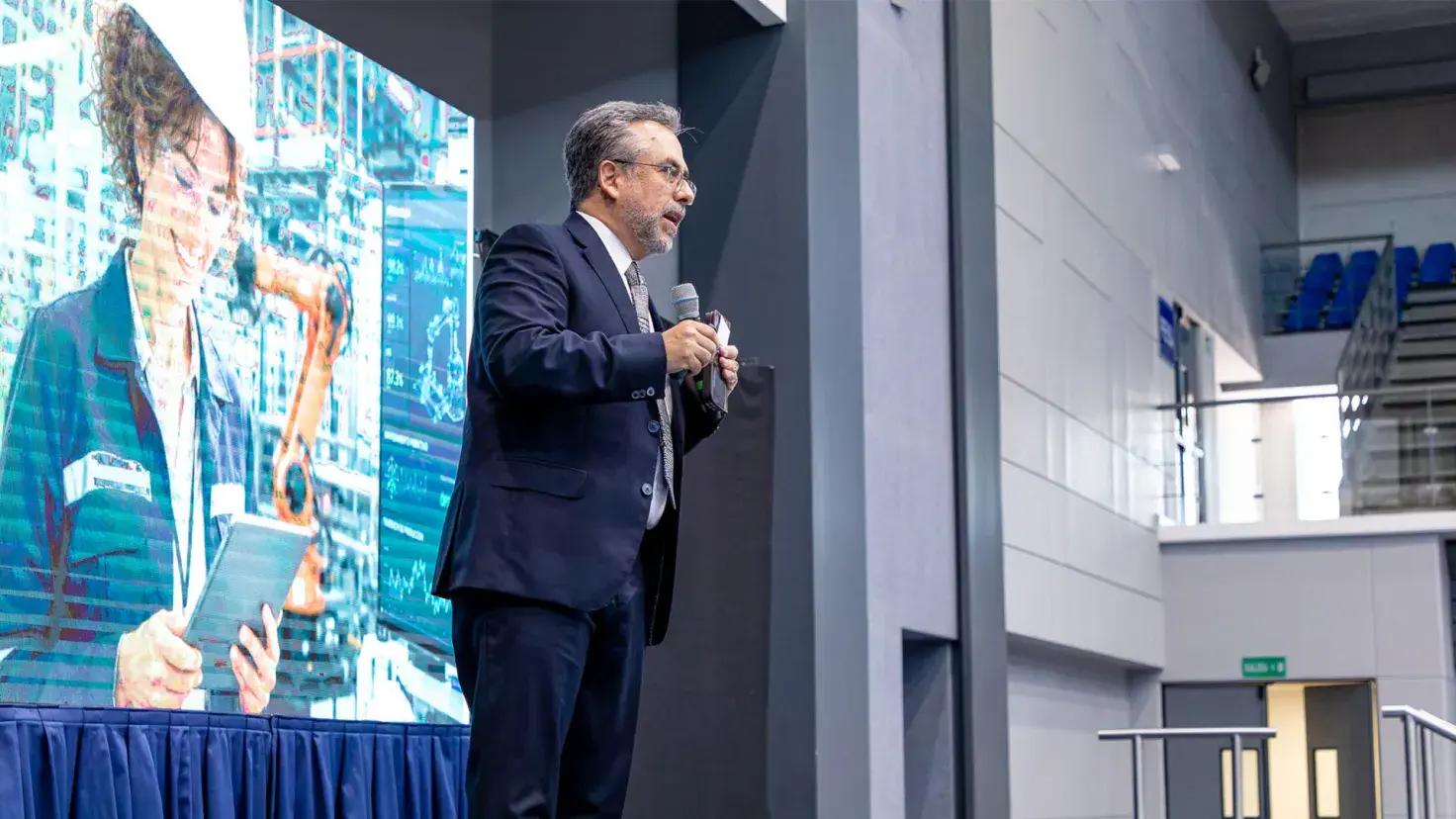 Tec Toluca reúne a docentes en foro de innovación educativa