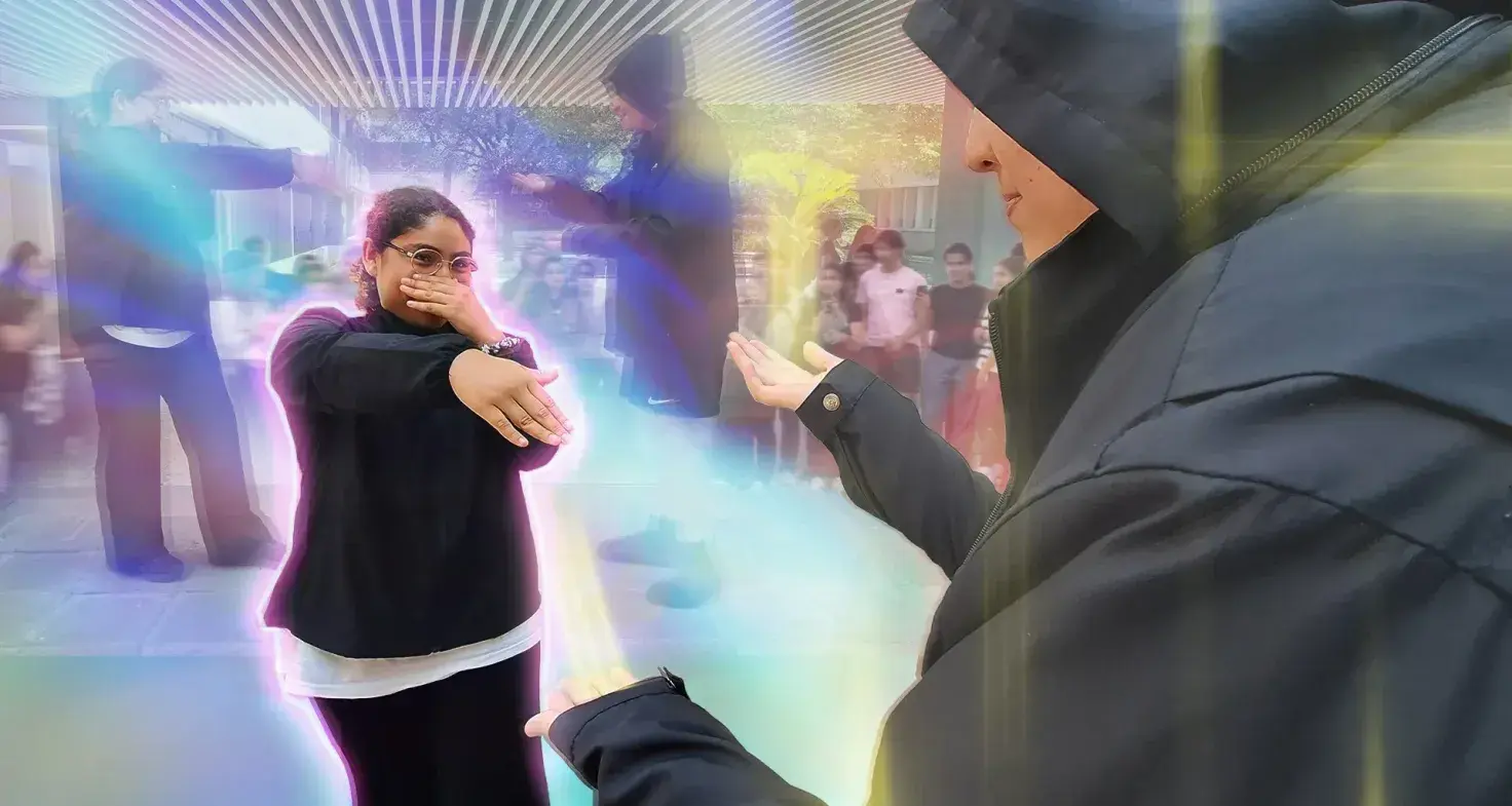 Jóvenes en batallas de aura.
