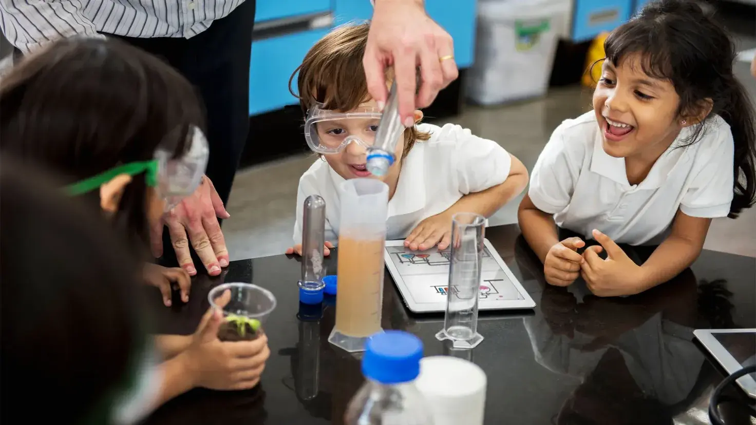 Comunidad PrepaTec Metepec crea club de divulgación de ciencias