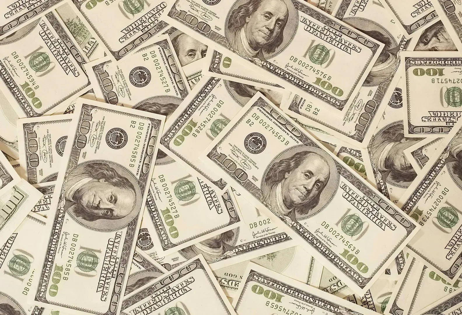 Billetes de cien dólares