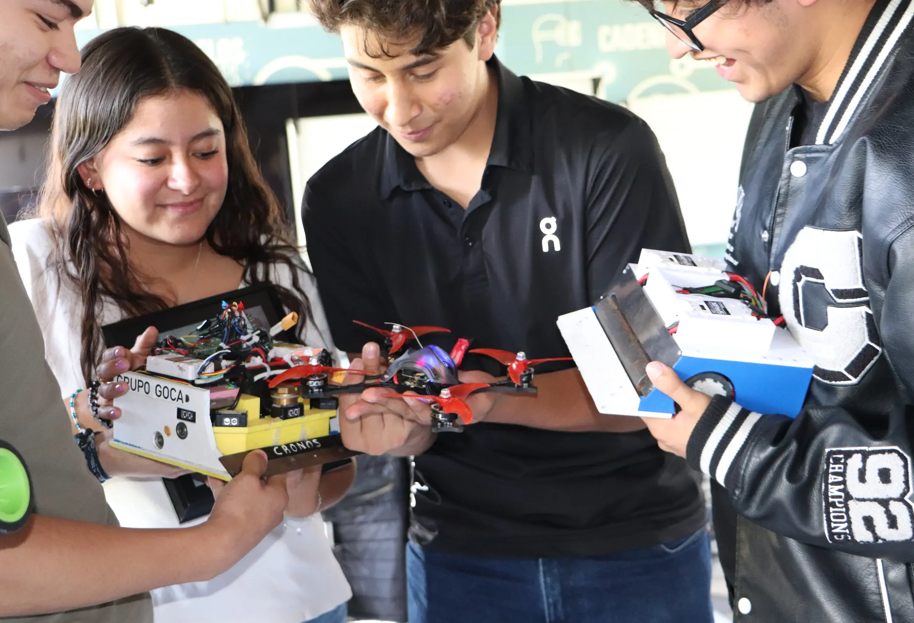 Robótica y Drones la pasión de los ingenieros de Hgo