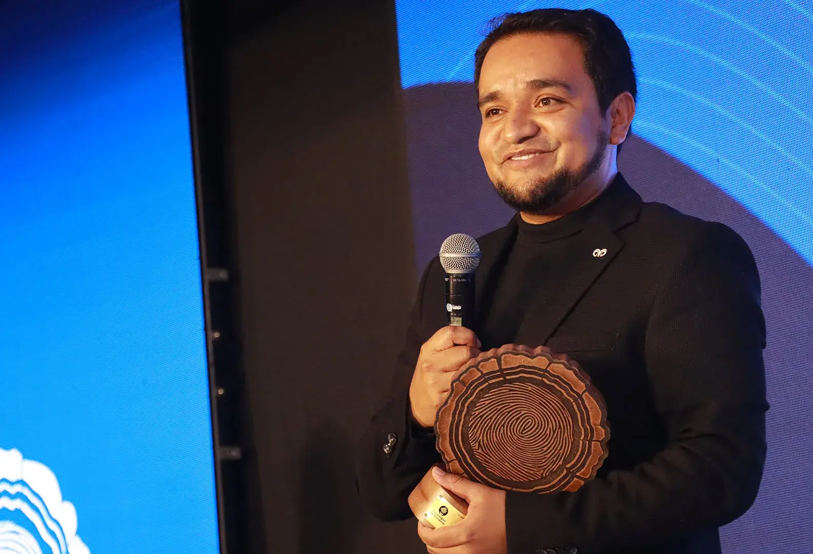 ⁠Entrenador de Tec Toluca recibe Premio a la Formación LiFE Nacional