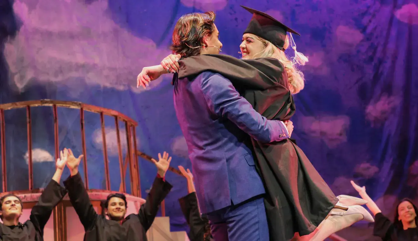 Estudiantes Tec presentan "Legalmente Rubia" en el CENART