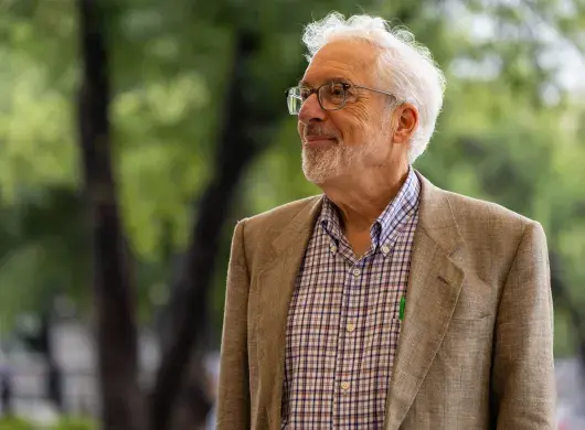 Steven Popper, el docente Tec que enseña a decidir en la incertidumbre