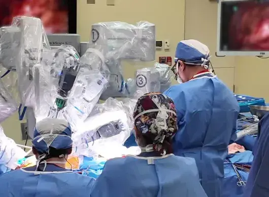 TecSalud realiza la primera valvuloplastia mitral por cirugía robótica en México..