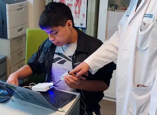 No-Needle: la innovación de mexicanos que mide glucosa sin dolor