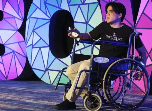 Crean adaptador que automatiza sillas de ruedas