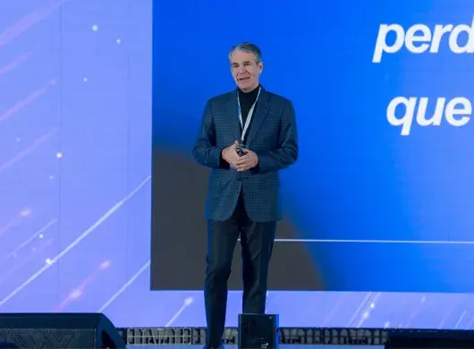 En el IFE Conference, el Dr. Guillermo Torre destacó el modelo de Centro Médico Académico para fortalecer la formación médica en México.